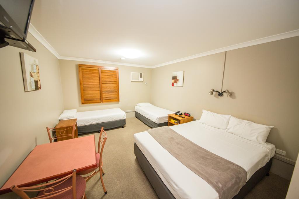 Cosmopolitan Motel & Serviced Apartments Rockhampton Dış mekan fotoğraf